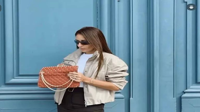 منة شلبي أنيقة وإلهام شاهين كاجوال.. لقطات نجوم الفن خلال 24 ساعة