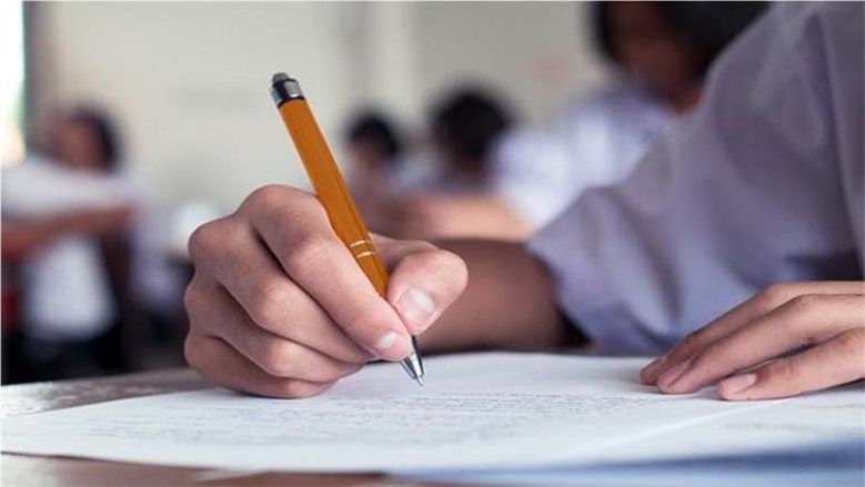 امتحانات الترم الأول 2027 في المدارس جميع الصفوف.. الموعد الرسمي وإجازة نصف العام