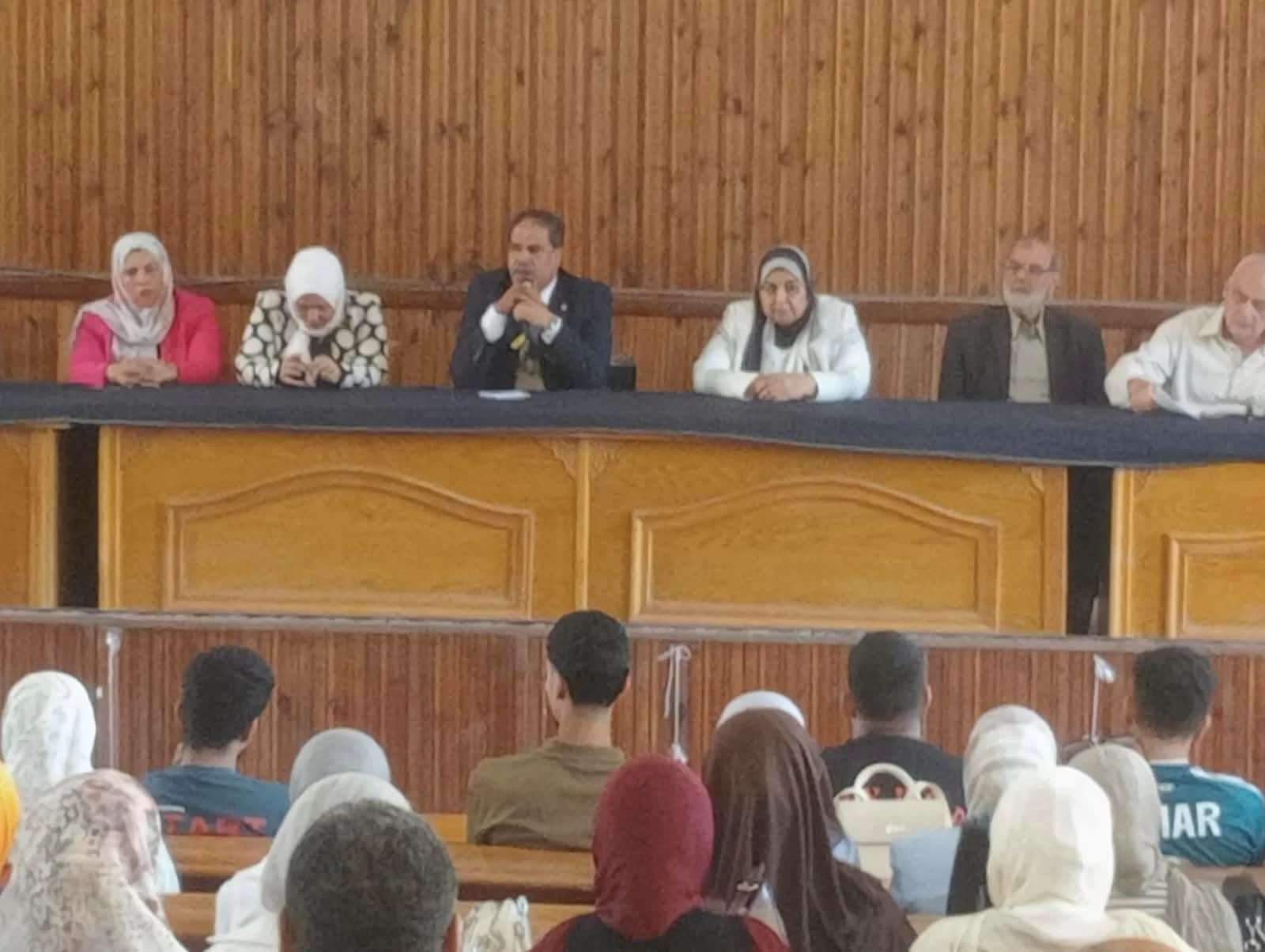طوارئ استعدادًا لموسم الزراعة الشتوي في القليوبية.. وتعميم زراعة مصاطب القمح