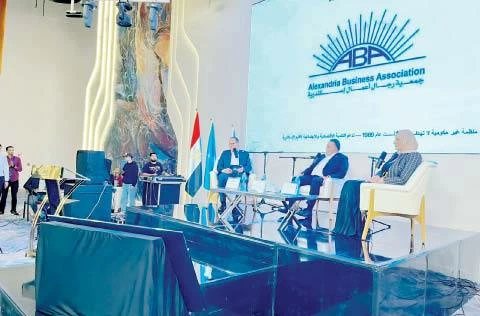 «البورصة»: حجم السوق 400 ألف عملية يوميًا.. ومعدل النمو 200 مليون دولار