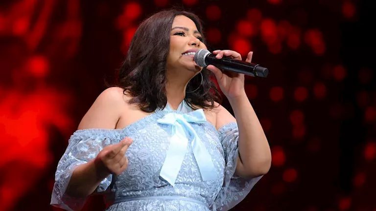 شيرين عبدالوهاب تعلق على حفل فضل شاكر بالسعودية