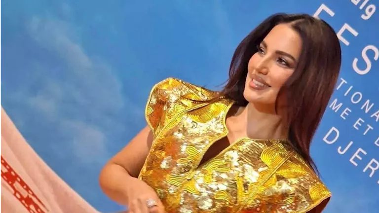 درة زروق تحصد تكريمًا عن مجمل أعمالها في مهرجان جربة الدولي بتونس