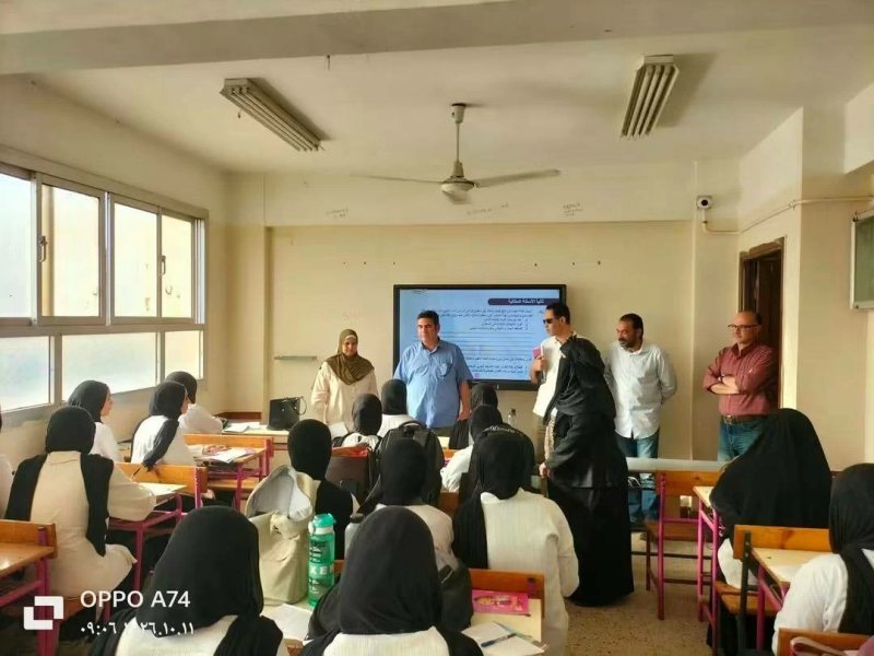 مدير تعليم بنها يتفقد مدرستين بكفر بطا ويوجه باستكمال الصيانة ومتابعة غياب الطلاب