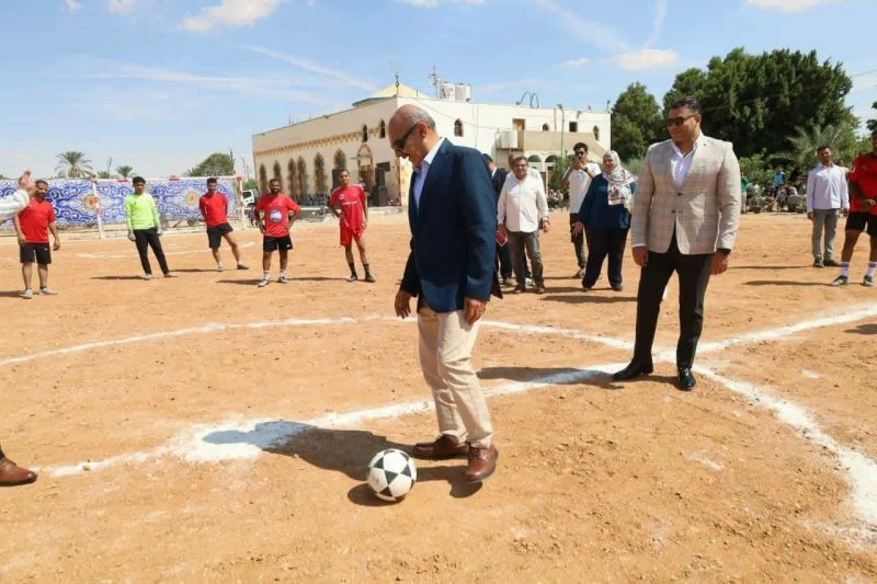 احتفالًا بذكرى انتصارات أكتوبر.. انطلاق النشاط الرياضي وافتتاح الملعب المفتوح بمنطقة 46 بحي الجناين بالسويس