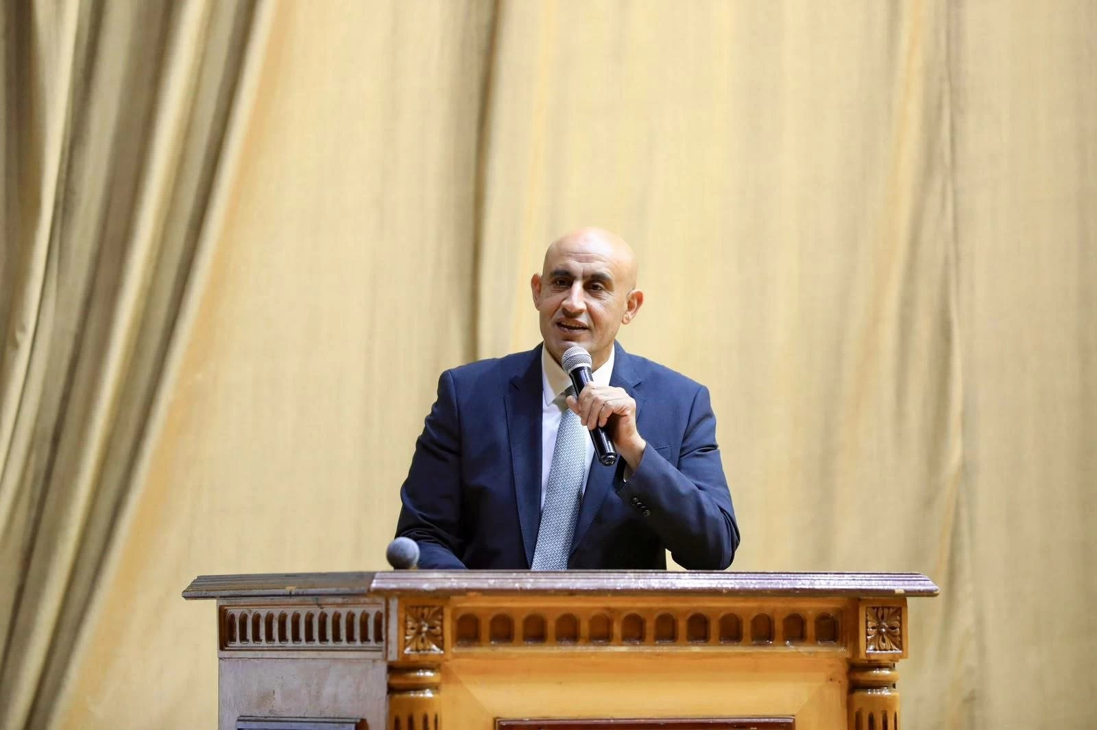 130 جنيهًا عن يوم العمل.. التعليم تعلن تفاصيل صرف مستحقات امتحانات الشهادة الإعدادية 2027