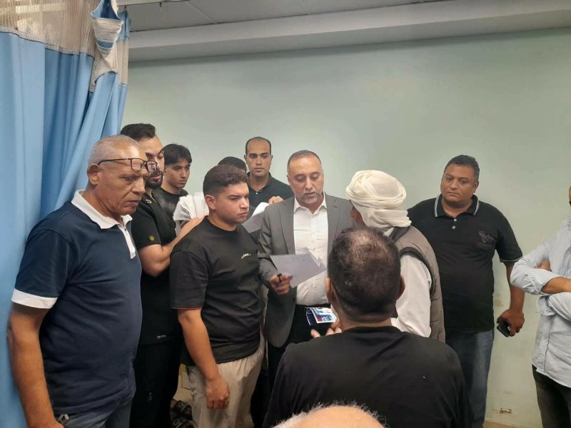 وكيل صحة شمال سيناء يجري جولة مفاجئة بمستشفى العريش العام