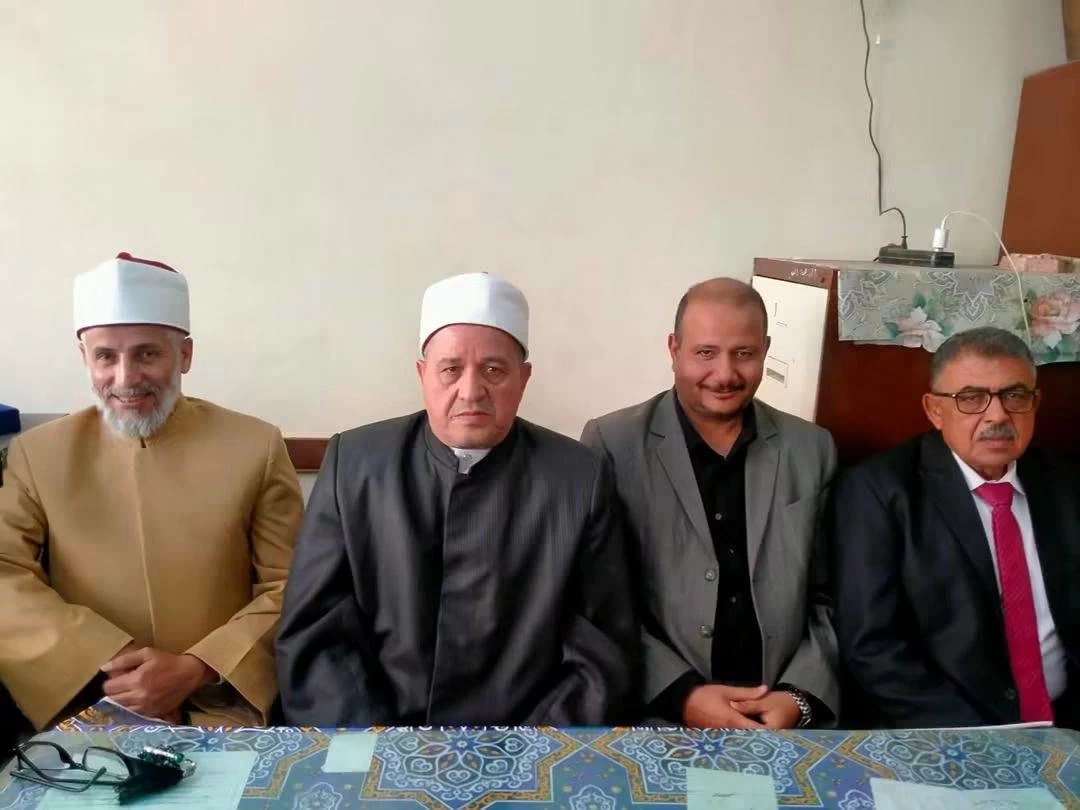 اعتراف بالفضل وتكريم للكفاءات.. تكريم موجه عام اللغة الإنجليزية بمنطقة القليوبية الأزهرية