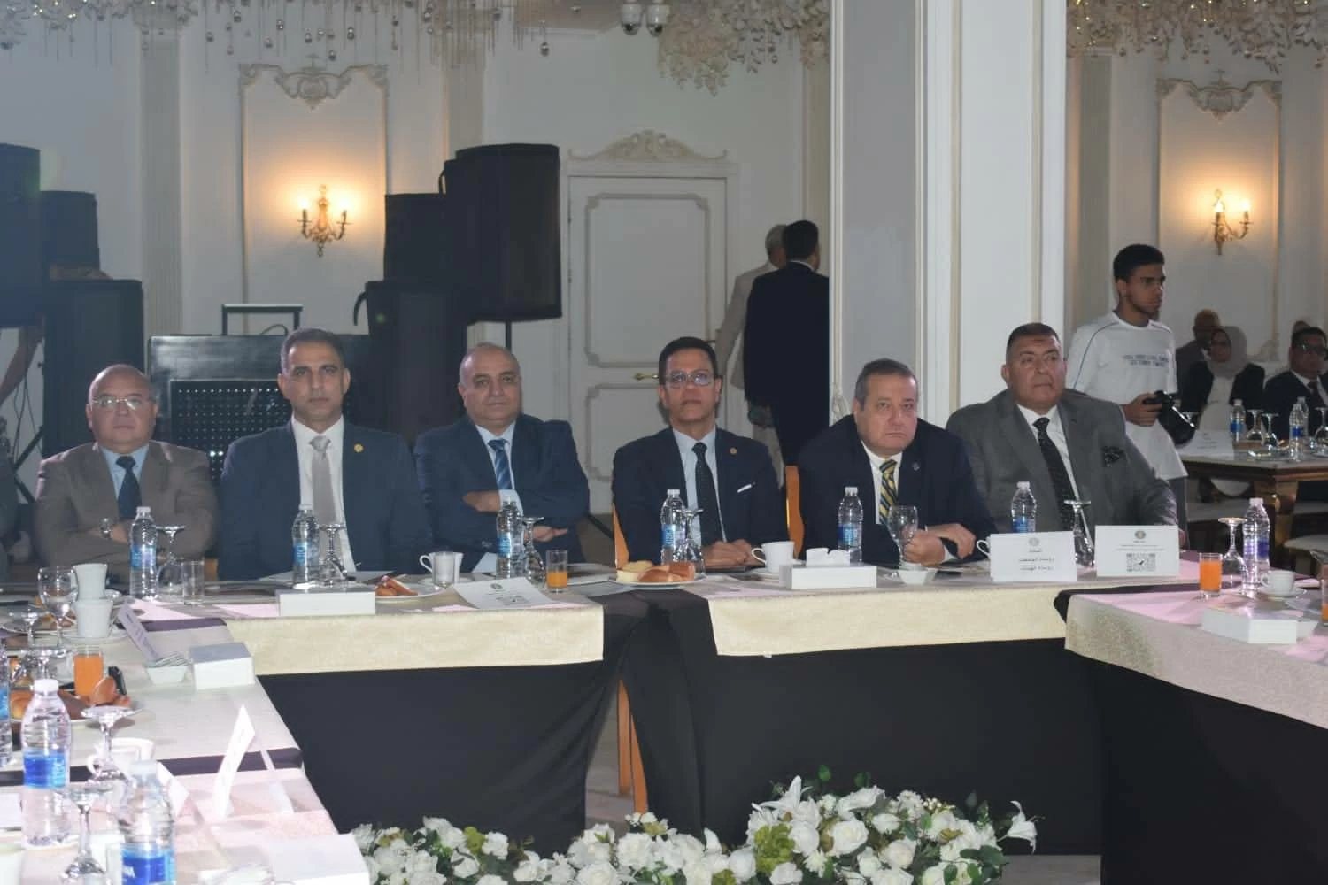 رئيس جامعة بنها يشارك في ورشة تفعيل موازنة البرامج والأداء على منظومات إدارة المالية العامة
