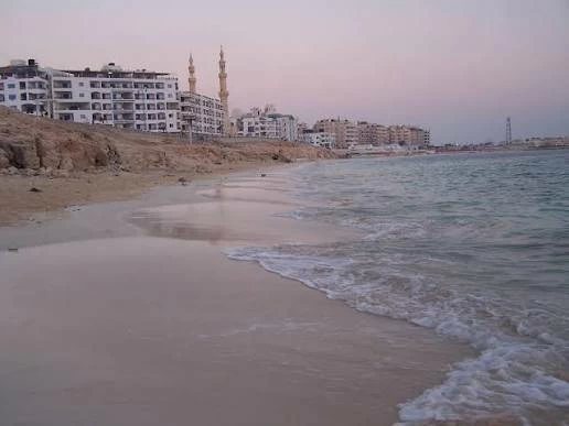 طقس مطروح اليوم الجمعة 9 أكتوبر 2026.. فرص أمطار وشبورة مائية ودرجات الحرارة بالمدن