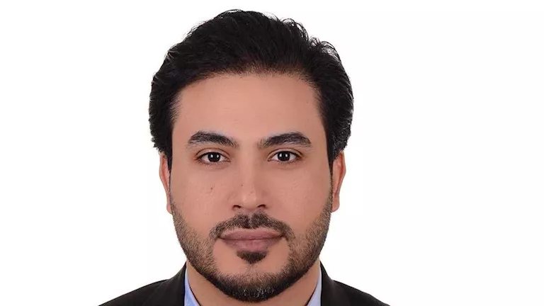 وفاة والد الموزع الموسيقي علي أباظة وهذا موعد الجنازة والعزاء
