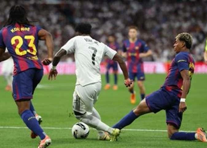 «يتصرفون وكأنهم الحكام».. ريال مدريد يفتح النار على برشلونة قبل الكلاسيكو