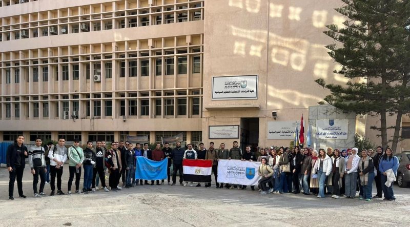 «خروج عن مقتضيات الاحترام».. قرار تحذيري عاجل من «علوم سياسية الإسكندرية» لطلابها
