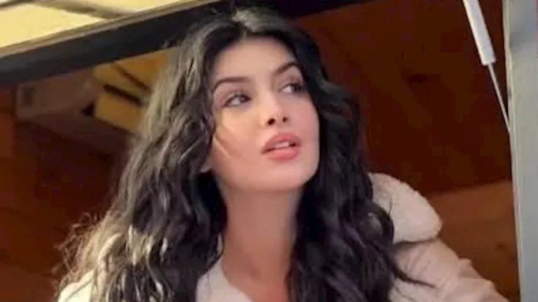 سارة بركة: "هربت من بيت أهلي في عمر الـ 19 سنة بسبب التمثيل"
