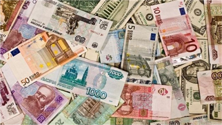 أسعار العملات مقابل الجنيه اليوم.. الدولار واليورو والإسترليني